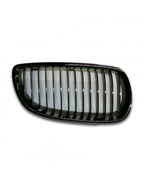 FRONT GRILL B6 RIGHT BLACK